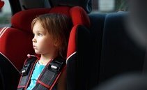 Sicurezza dei bambini in auto: ecco i seggiolini consigliati dal TCS