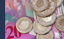 Valute: euro crolla e il franco svizzero tocca la parità. Non accadeva dal 2015