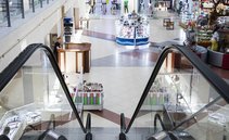 Aperture domenicali, arriva il sì dal Gran Consiglio. Le associazioni: opportunità da cogliere, ma serve una strategia