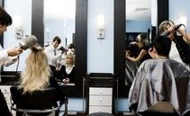 Settimana lavorativa corta: a Zurigo ci prova anche una catena di parrucchieri