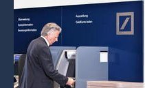 Crollano le azioni di Deutsche Bank. Che sia l'inizio del contagio?