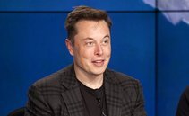 Gli azionisti di Twitter non mollano e si preparano ad approvare l'accordo con Musk